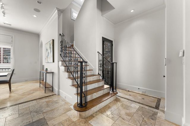 5215 Feagan Street A, Houston, TX 77007