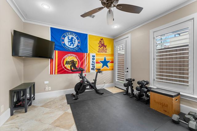 5215 Feagan Street A, Houston, TX 77007