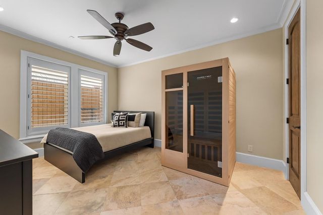 5215 Feagan Street A, Houston, TX 77007