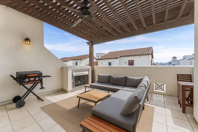 5215 Feagan Street A, Houston, TX 77007