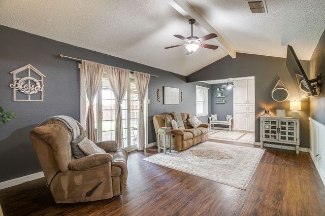 6528 High Meadow Court, Watauga, TX 76148