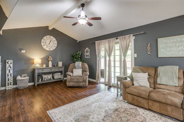 6528 High Meadow Court, Watauga, TX 76148