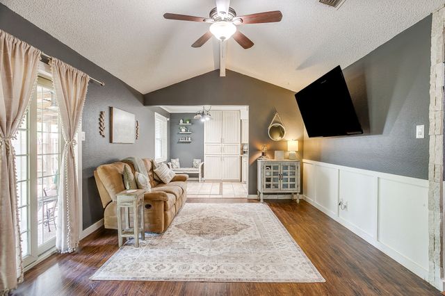 6528 High Meadow Court, Watauga, TX 76148