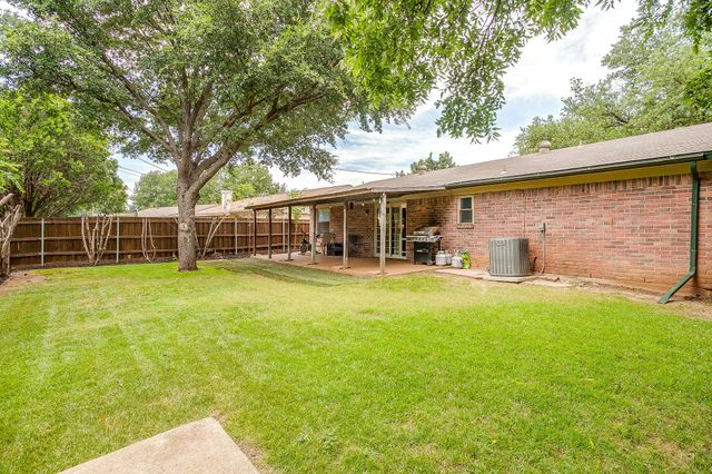 6528 High Meadow Court, Watauga, TX 76148