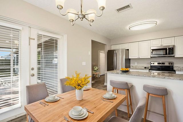 15009 NAPLES PLACE, Tampa, FL 33624