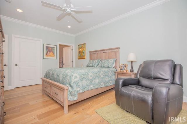 8218 Nolia Lane, Newburgh, IN 47630