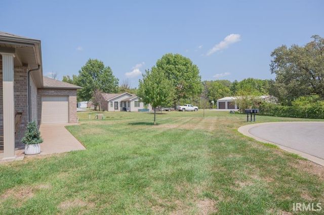 8218 Nolia Lane, Newburgh, IN 47630