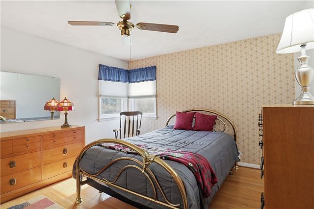 48 Landau Drive, Gates, NY 14606