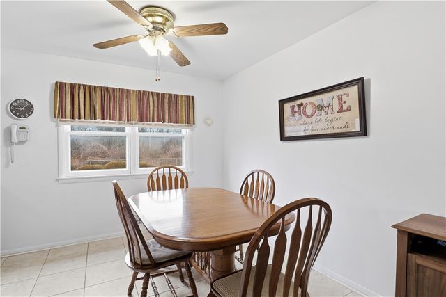 48 Landau Drive, Gates, NY 14606