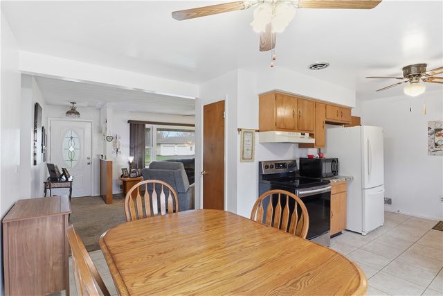 48 Landau Drive, Gates, NY 14606