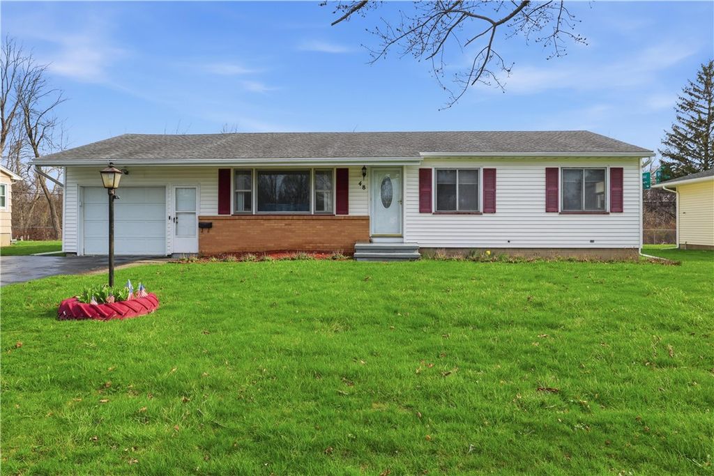 48 Landau Drive, Gates, NY 14606