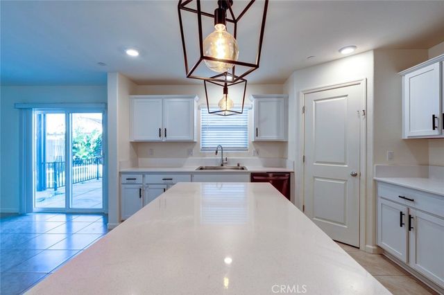 753 Heitz Way, Merced, CA 95348