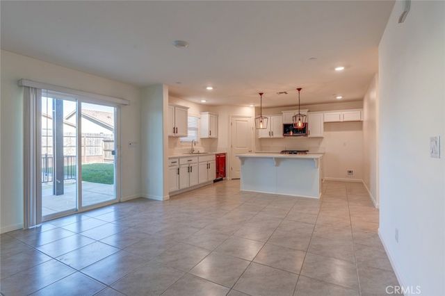 753 Heitz Way, Merced, CA 95348