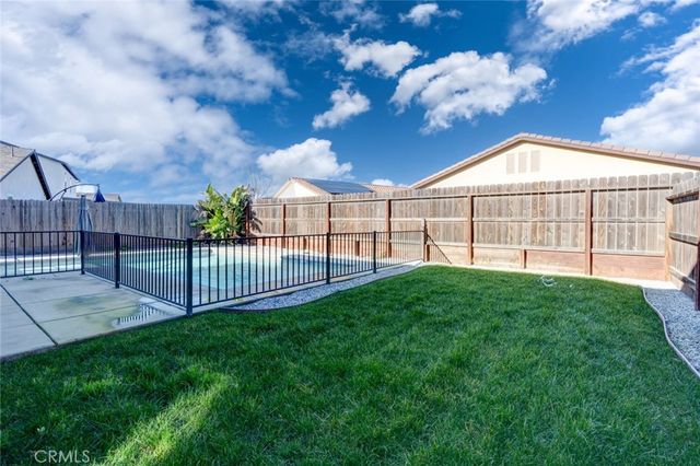 753 Heitz Way, Merced, CA 95348