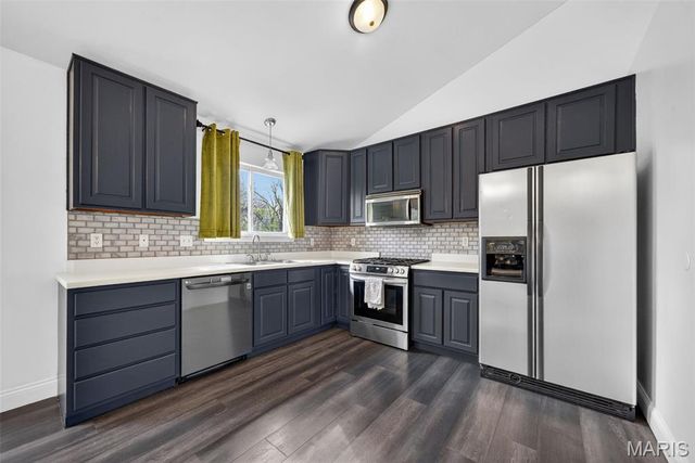 28034 Nature Drive, Wright City, MO 63390