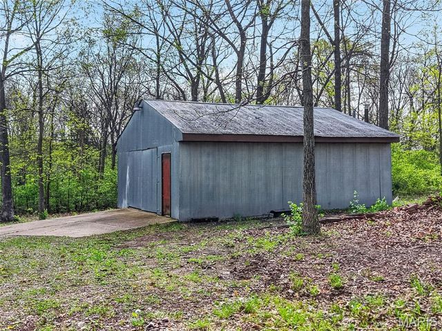 28034 Nature Drive, Wright City, MO 63390