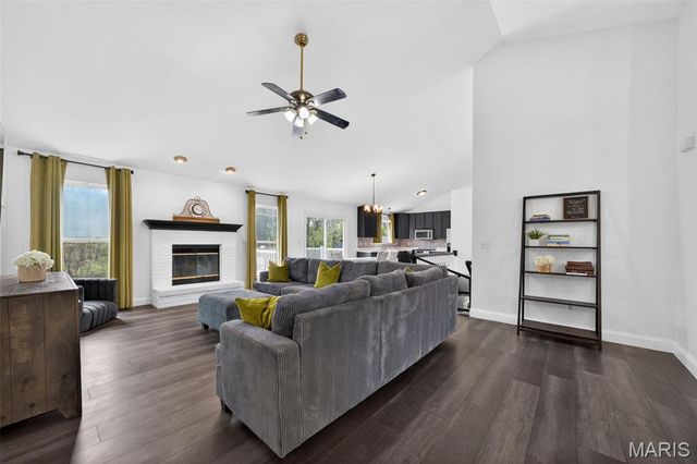 28034 Nature Drive, Wright City, MO 63390