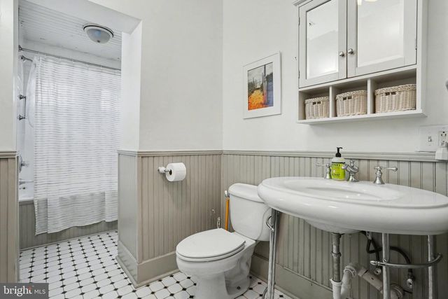 429 W SOUTH ST, Carlisle, PA 17013