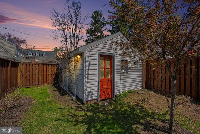 429 W SOUTH ST, Carlisle, PA 17013