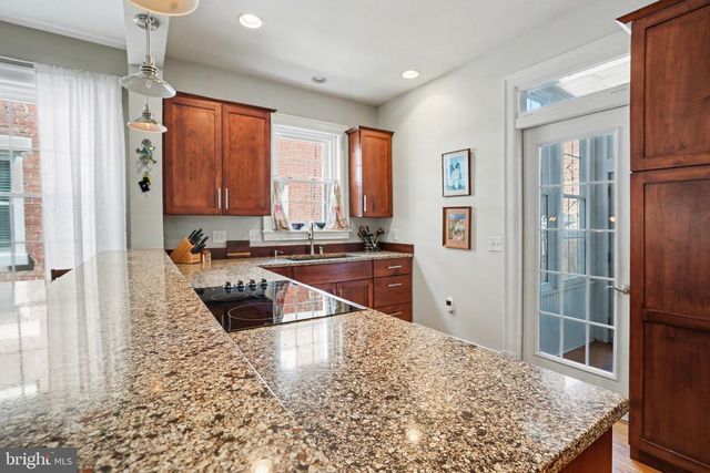 429 W SOUTH ST, Carlisle, PA 17013
