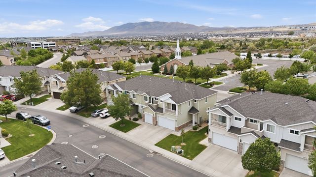 3731 N PRAIRIE GRASS DR, Lehi, UT 84048