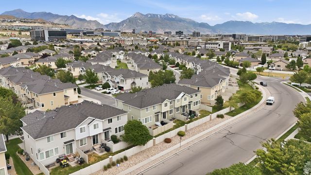 3731 N PRAIRIE GRASS DR, Lehi, UT 84048