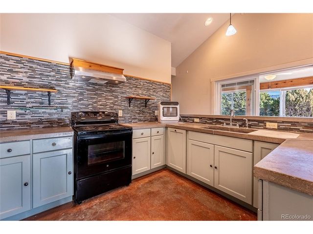 33603 Fisher Peak Parkway, Trinidad, CO 81082