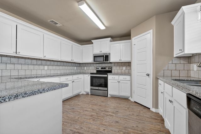 3804 E FM 1729, Lubbock, TX 79403
