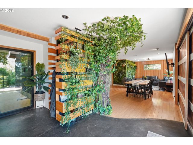 4807 Se REX Dr, Portland, OR 97206