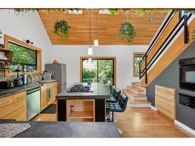 4807 Se REX Dr, Portland, OR 97206