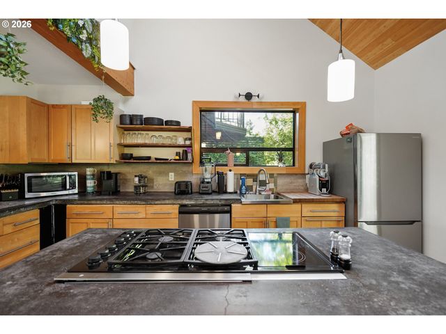 4807 Se REX Dr, Portland, OR 97206