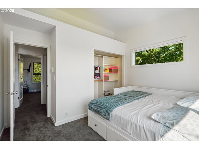 4807 Se REX Dr, Portland, OR 97206