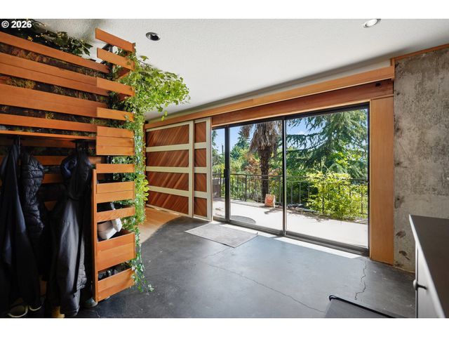 4807 Se REX Dr, Portland, OR 97206