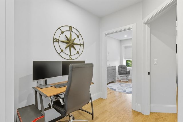 120 Bremen Street 3, Boston, MA 02128