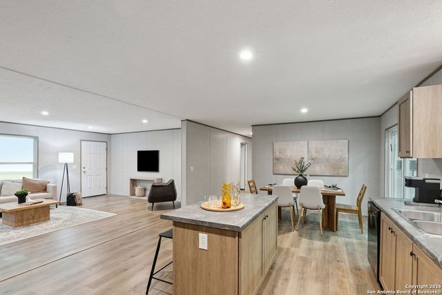 12180 FM 1117, Seguin, TX 78155