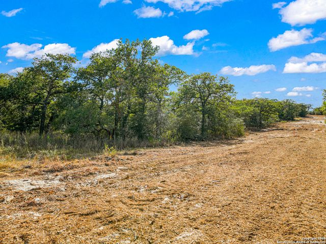 12180 FM 1117, Seguin, TX 78155