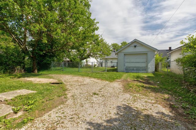 22 Magnolia Street, Winchester, KY 40391