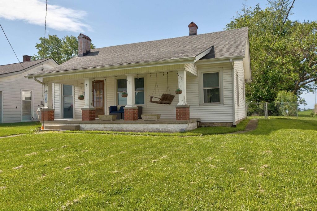 22 Magnolia Street, Winchester, KY 40391