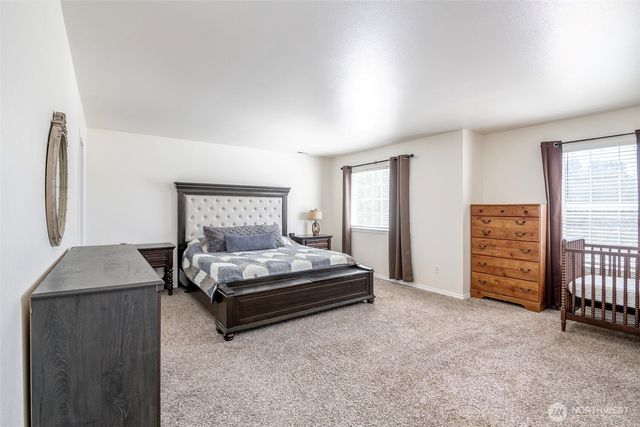 18219 111th Avenue Ct E, Puyallup, WA 98374