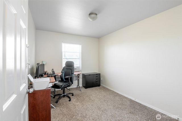 18219 111th Avenue Ct E, Puyallup, WA 98374