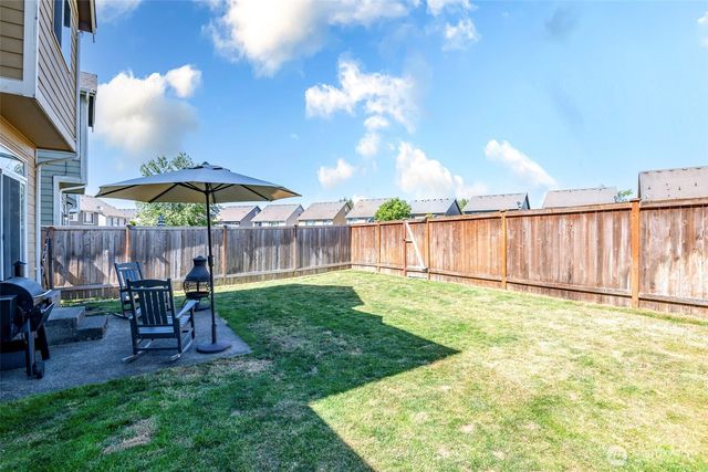 18219 111th Avenue Ct E, Puyallup, WA 98374