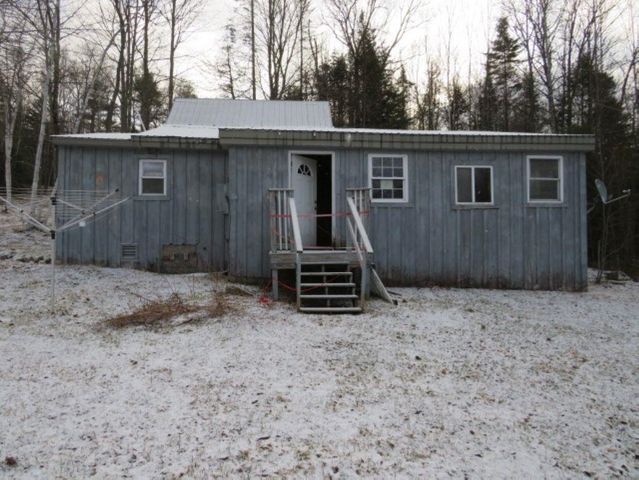 990 Oregon Road, Concord, VT 05906