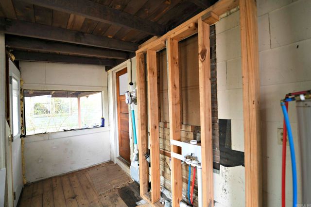 1105 7th St, Mena, AR 71953