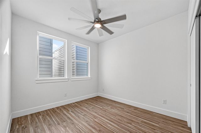 2105 Holman Street, Houston, TX 77004