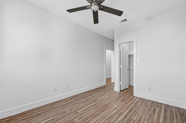 2105 Holman Street, Houston, TX 77004