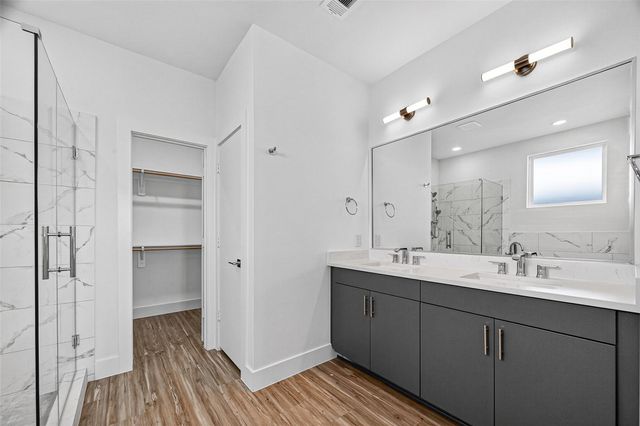 2105 Holman Street, Houston, TX 77004