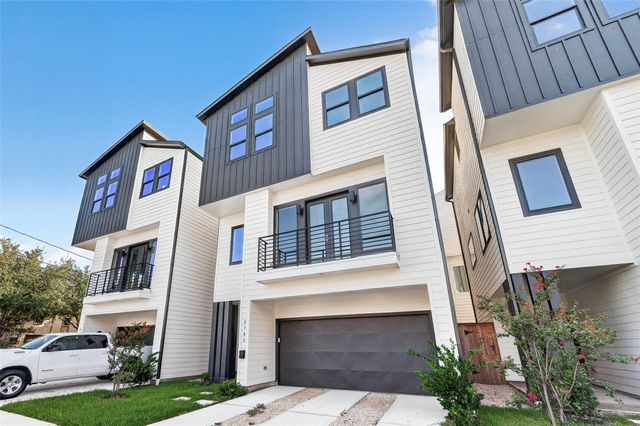 2105 Holman Street, Houston, TX 77004