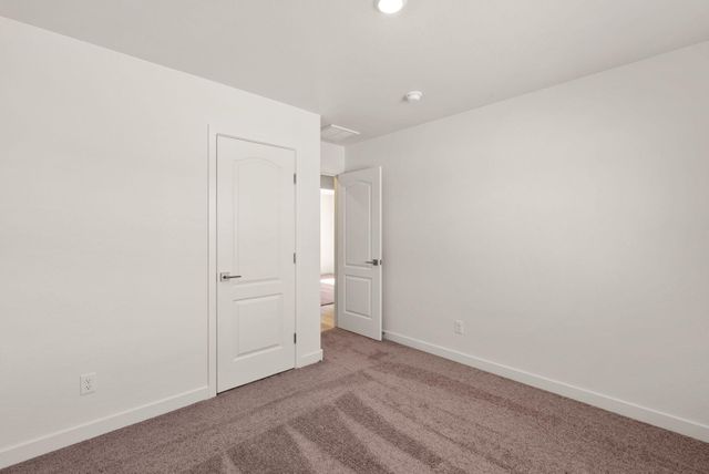 837 Calle de las Rosas, Belen, NM 87002