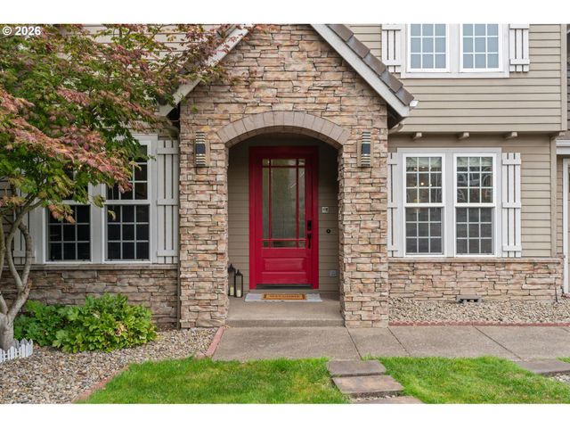 1133 SKYLARK Ln, Eugene, OR 97401