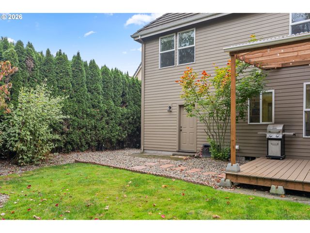 1133 SKYLARK Ln, Eugene, OR 97401